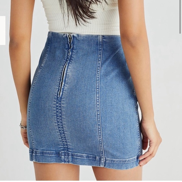 FREE PEOPLE Denim Mini Skirt Modern Femme in Light Blue - Picture 7 of 11
